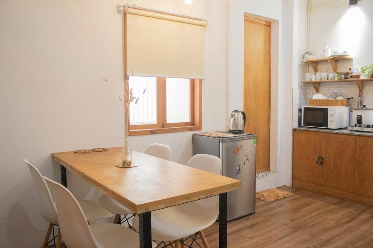 Căn hộ The Velis Saigon - 66m2 Authentic Local Cozy *